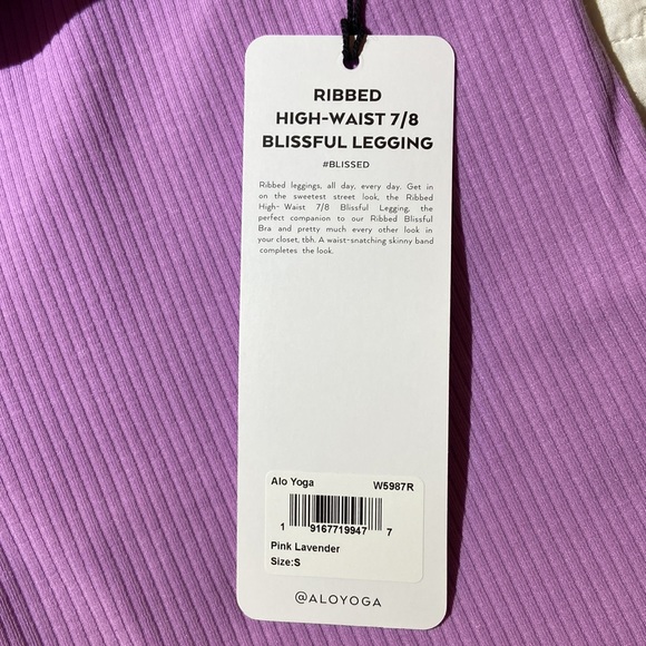 NWT ALO Yoga Ribbed Blissful High-Waist 7/8 legging. - Picture 3 of 3
